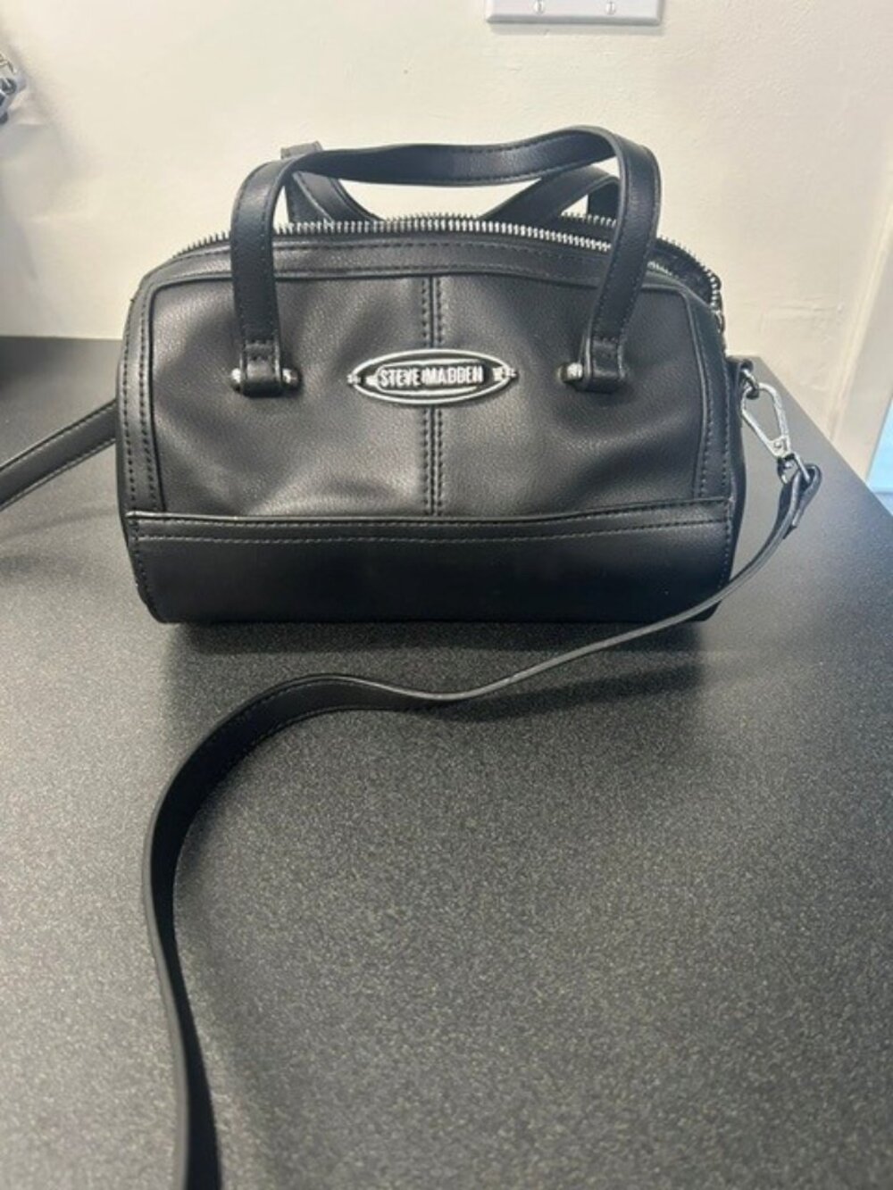Steve Madden Black Satchel / Crossbody Bag – Great Condition
